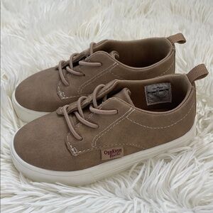 OshKosh B'gosh Kids Tan Lace-Up slip on Sneakers size 7M toddler